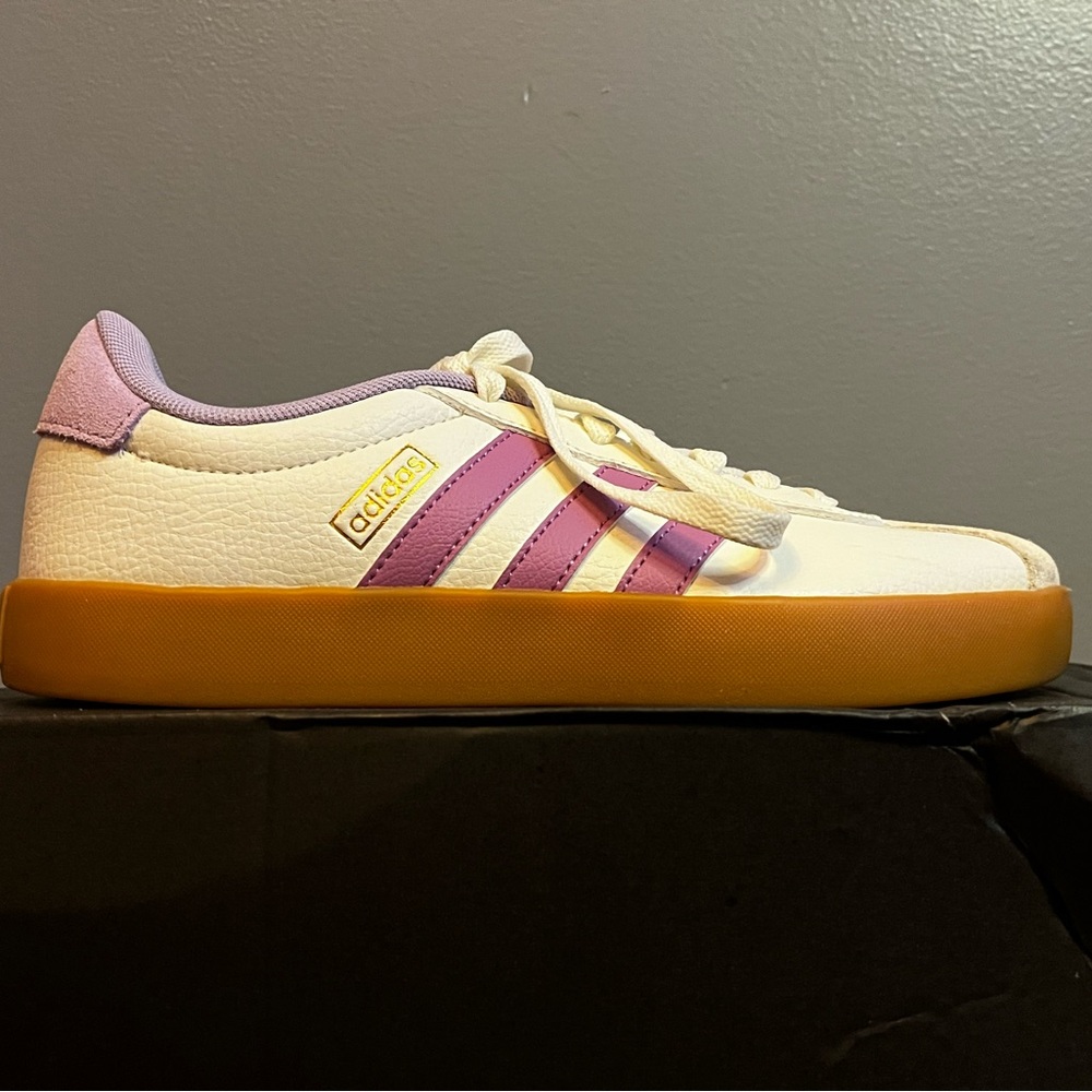Adidas VL Court 3.0 White and Purple Shoes - Picture 4 of 4